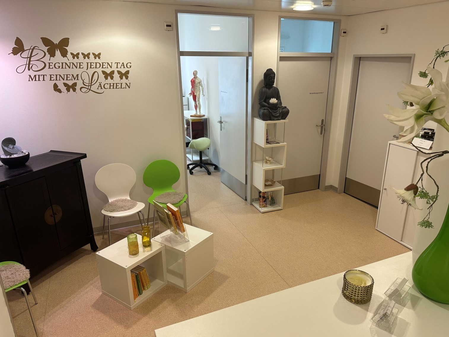 1760101281post_image86